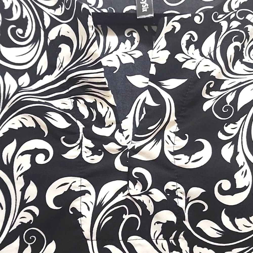 Women's Black & White Floral Print Tunic Dress Knee Length 3/4 Sleeve Size S-M - Picture 4 of 12